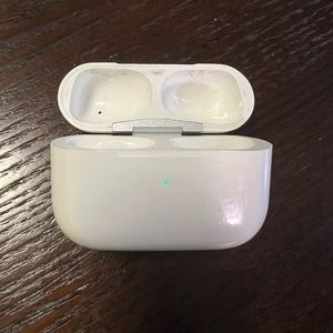 Apple AirPods Pro case